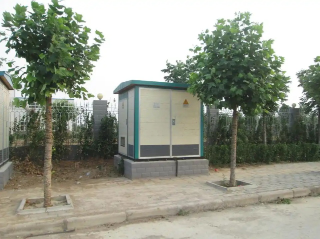 易县1000KVA欧式箱式变压器